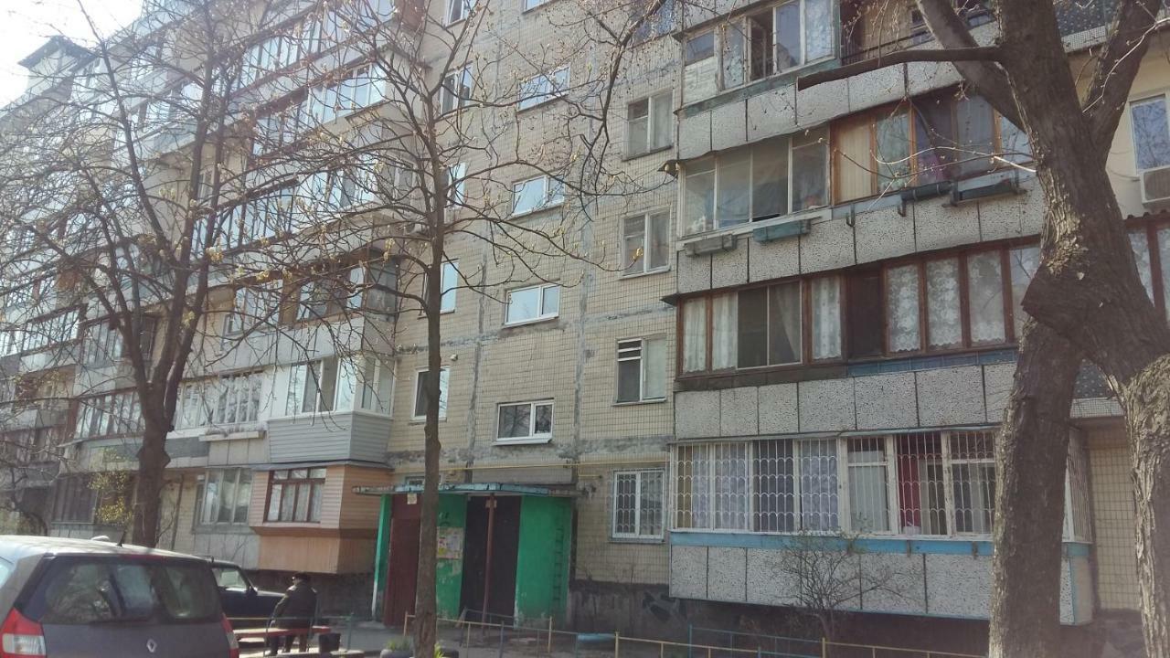1К Квартира Оболонь- М.Минская И Героев Днепра Киев Екстериор снимка